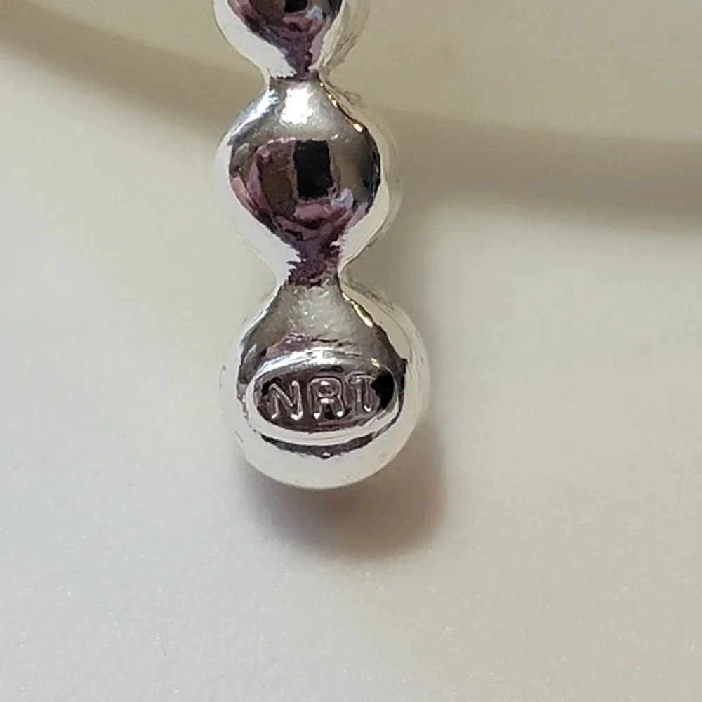 Rare Diamonds Limited Edition Rhinestone Drop Necklace Avon Signed NRT Silver
